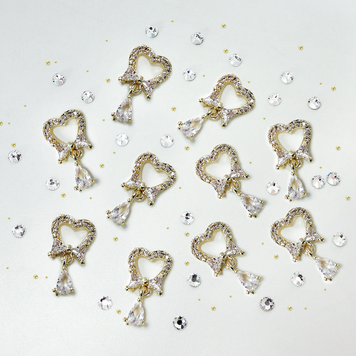 1 Set Luxury Love Heart Metal Tassel Nails Rhinestones, Bedazzled Nails Bling 3D Nail Art Charms, Mixed Golden Micro Beads Nail Gems Decoration Party&Banquet DIY Manicure Supplie