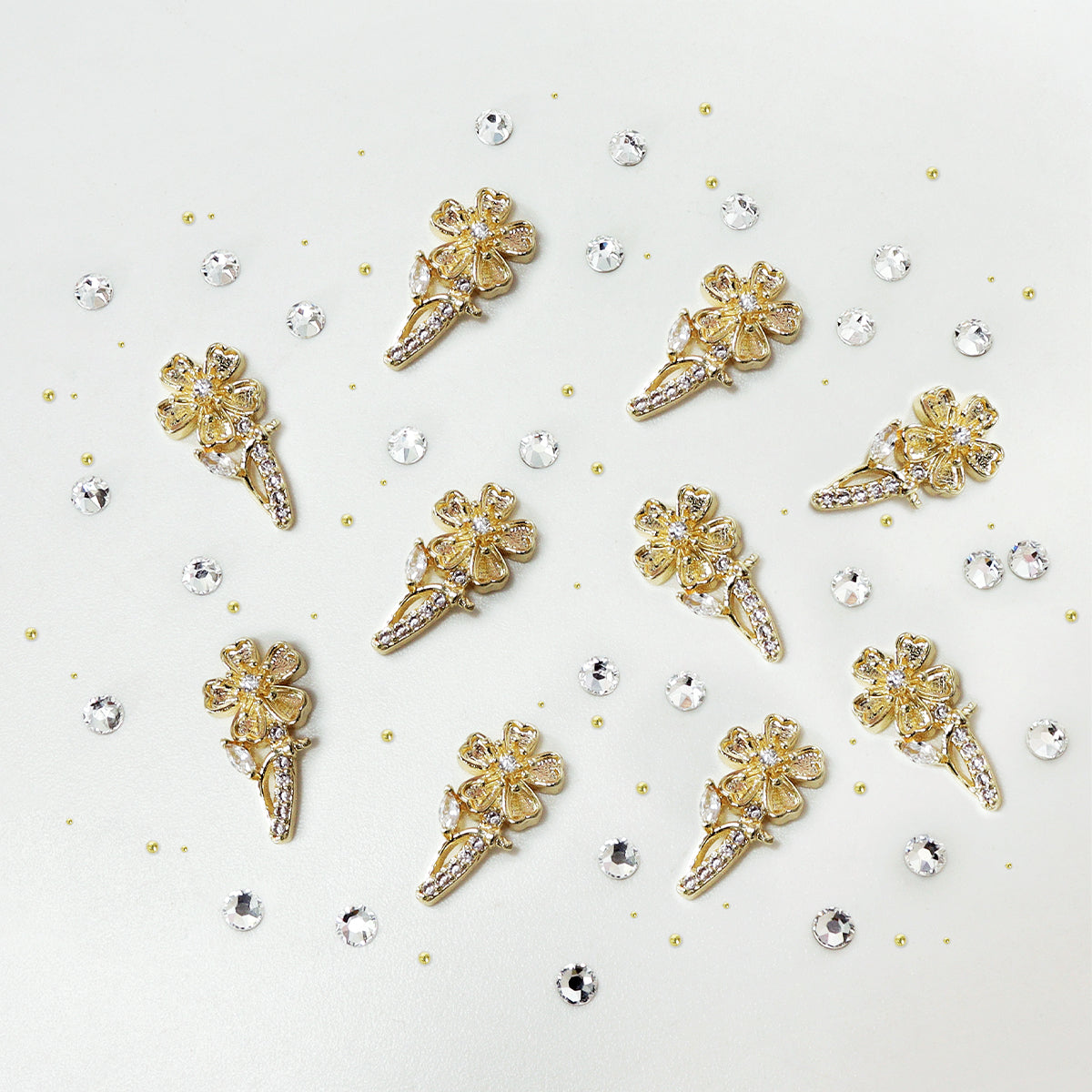 1 Set Golden Bling Metal Flower Nails Rhinestones, Kawaii 3D Nail Art Charms, Mixed Micro Beads Nail Gems Decoration  3D DIY Nail Art Supplies