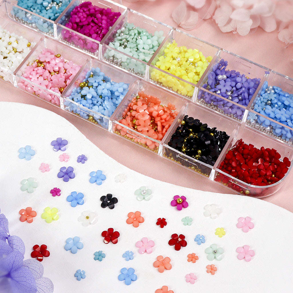 12‑Grid 3D 5‑Petal Mini‑Flower Nail Charms Gold Silver Bead Multi‑Color Resin Nail Art DIY Decor Accessories